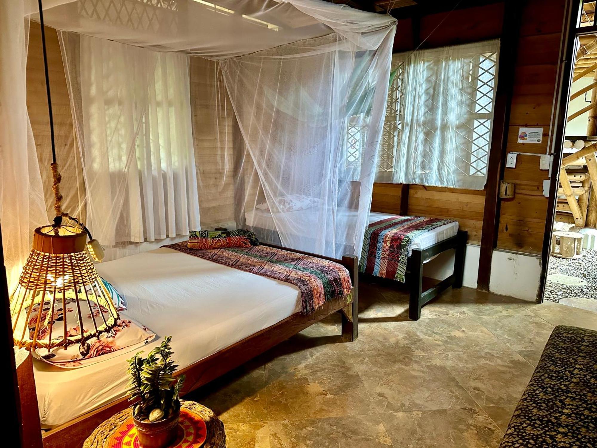 Bella Flor Hostel Паломино Экстерьер фото