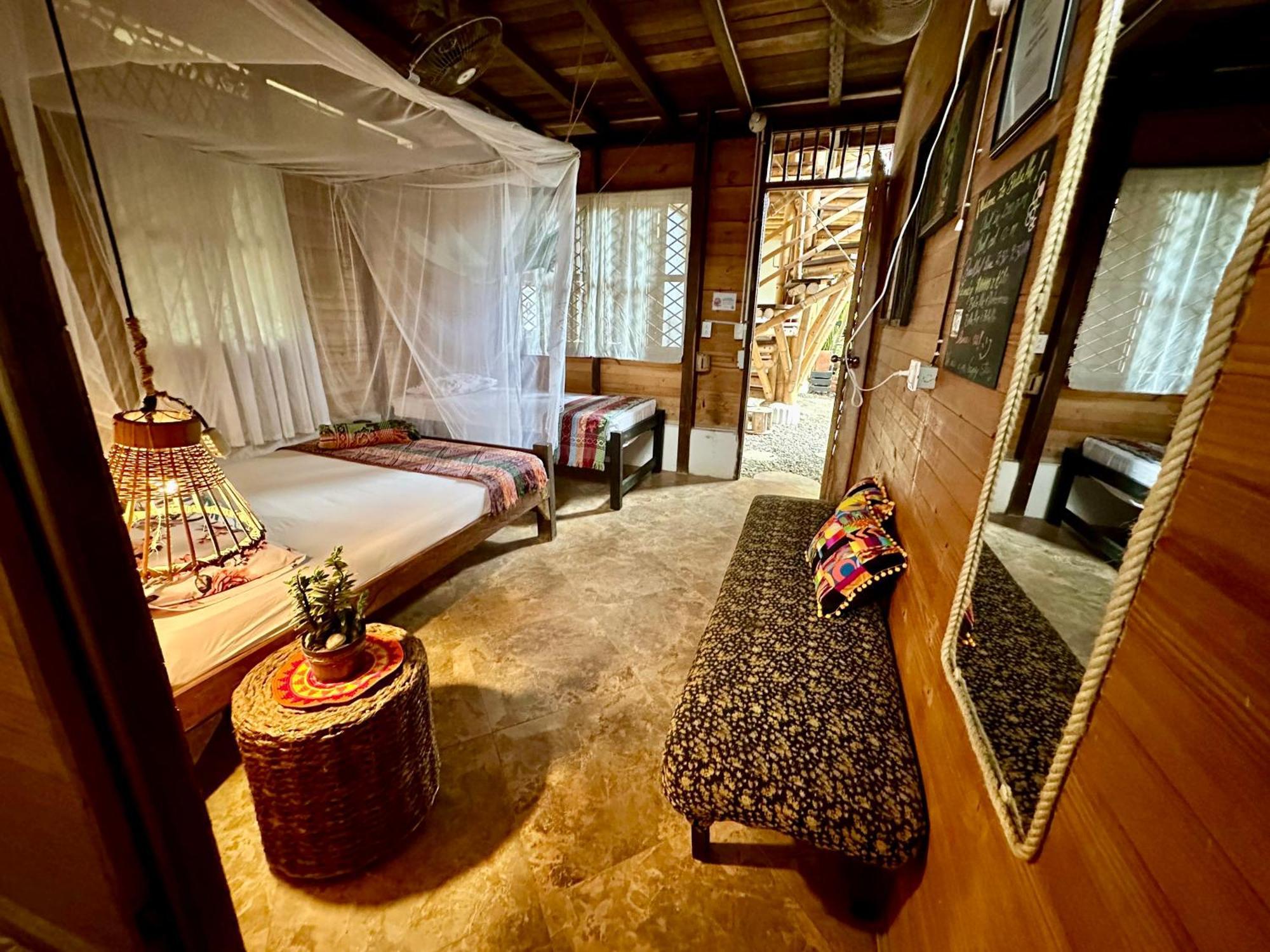 Bella Flor Hostel Паломино Экстерьер фото