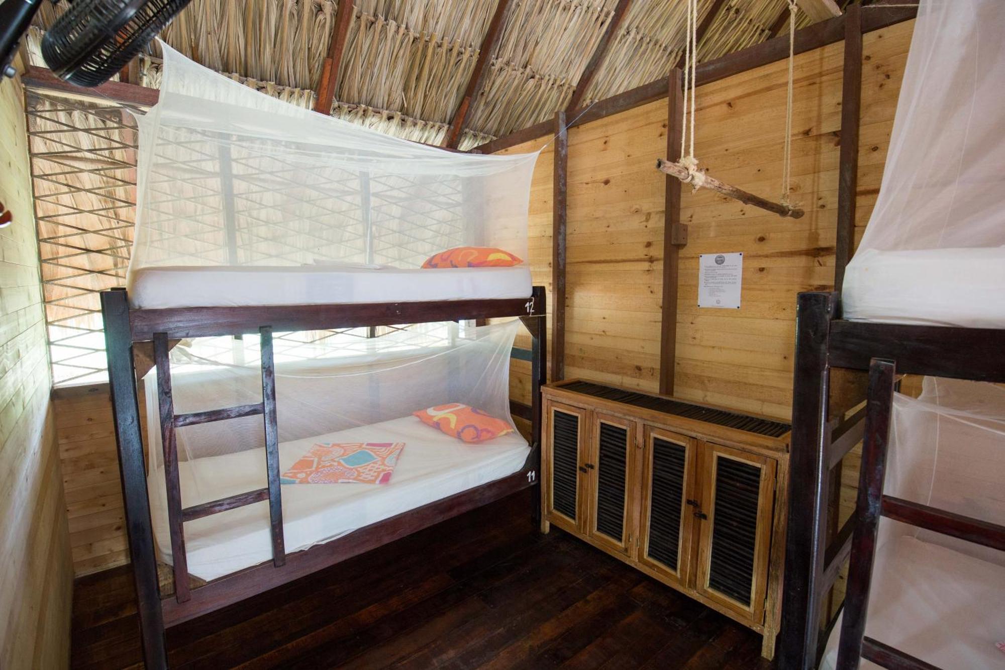 Bella Flor Hostel Паломино Экстерьер фото