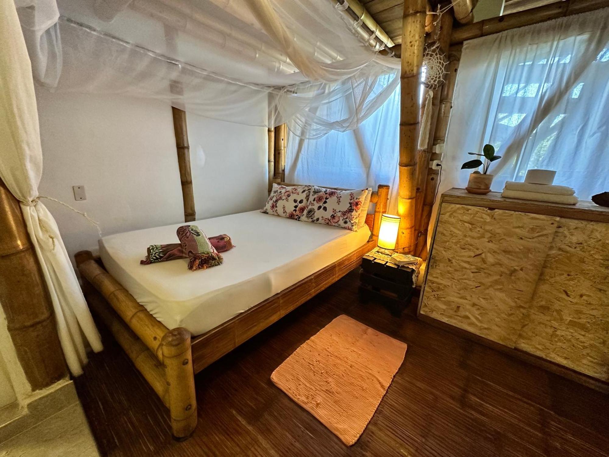 Bella Flor Hostel Паломино Экстерьер фото